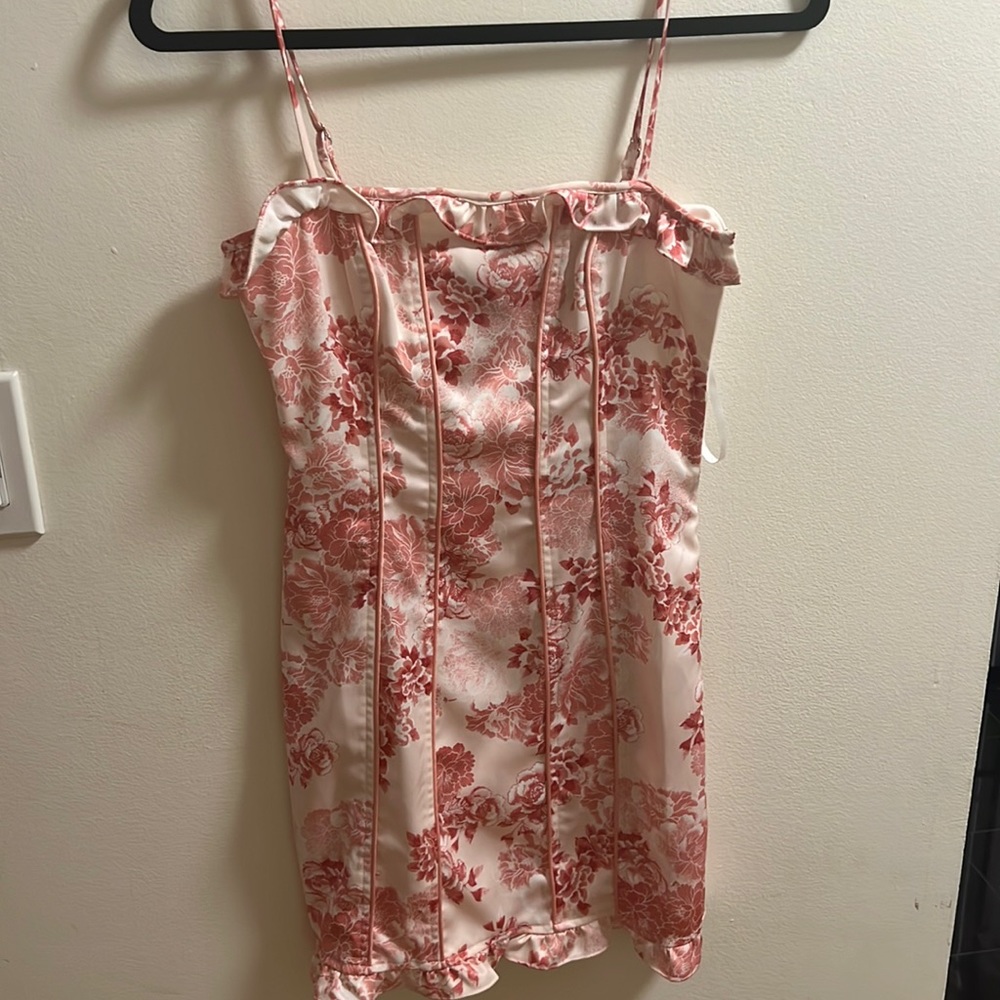 Geisha style pink and white mini dress